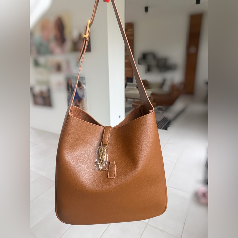 Designer inspired large hobo
